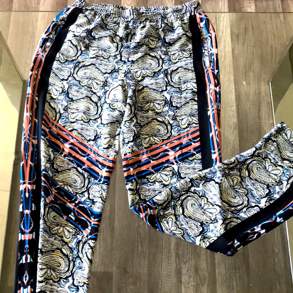 BCBG Max Azaria summer pants